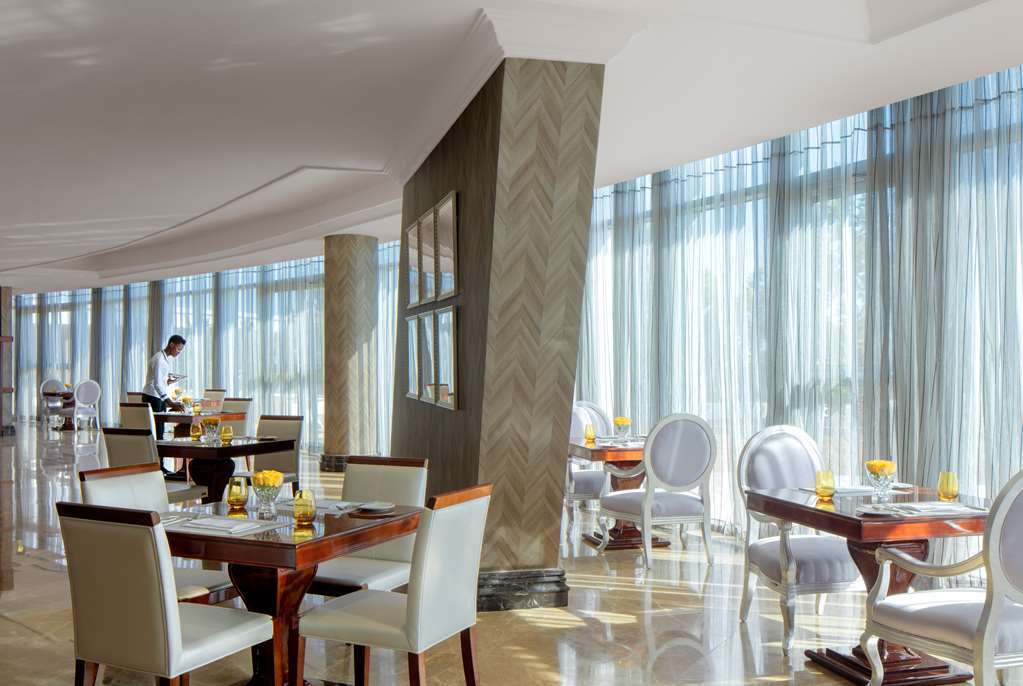 Wyndham Kampala Hotel Restaurant photo